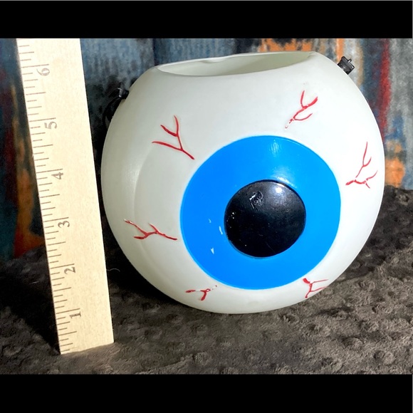 RARE Vintage Halloween Eye Eyeball Blow Mold Candy Pail Creepy Cute Decor - Picture 11 of 12